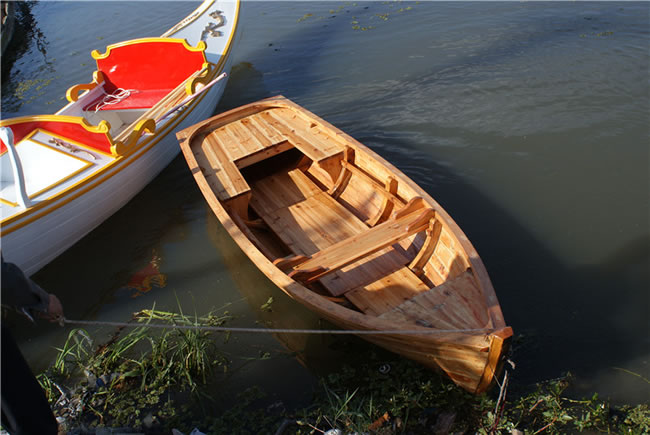 4米V型底一頭尖小木船